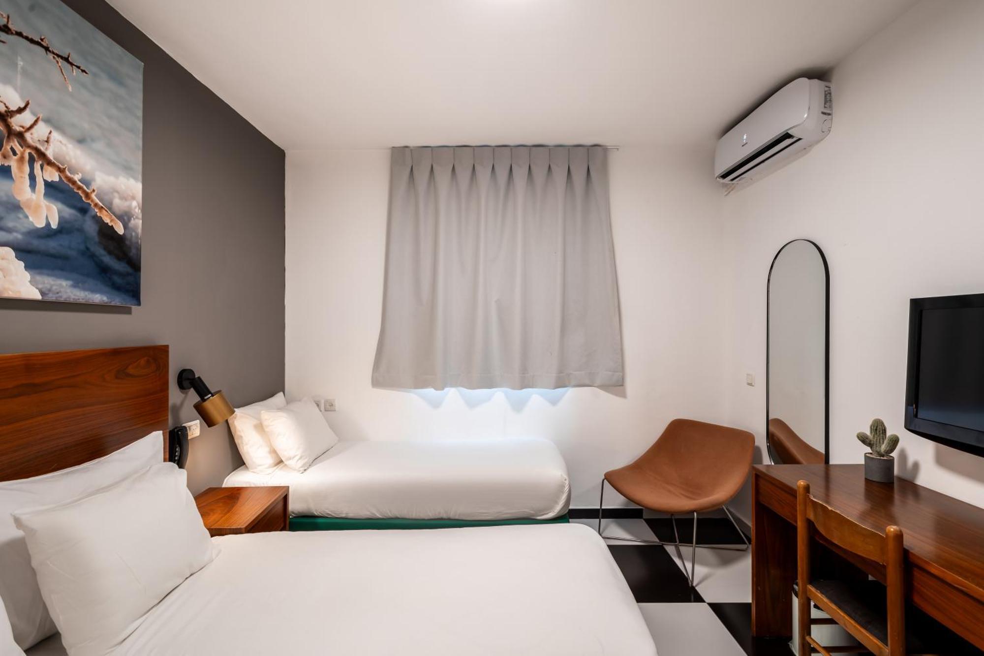 Hotel Jacob Tiberias Exteriér fotografie